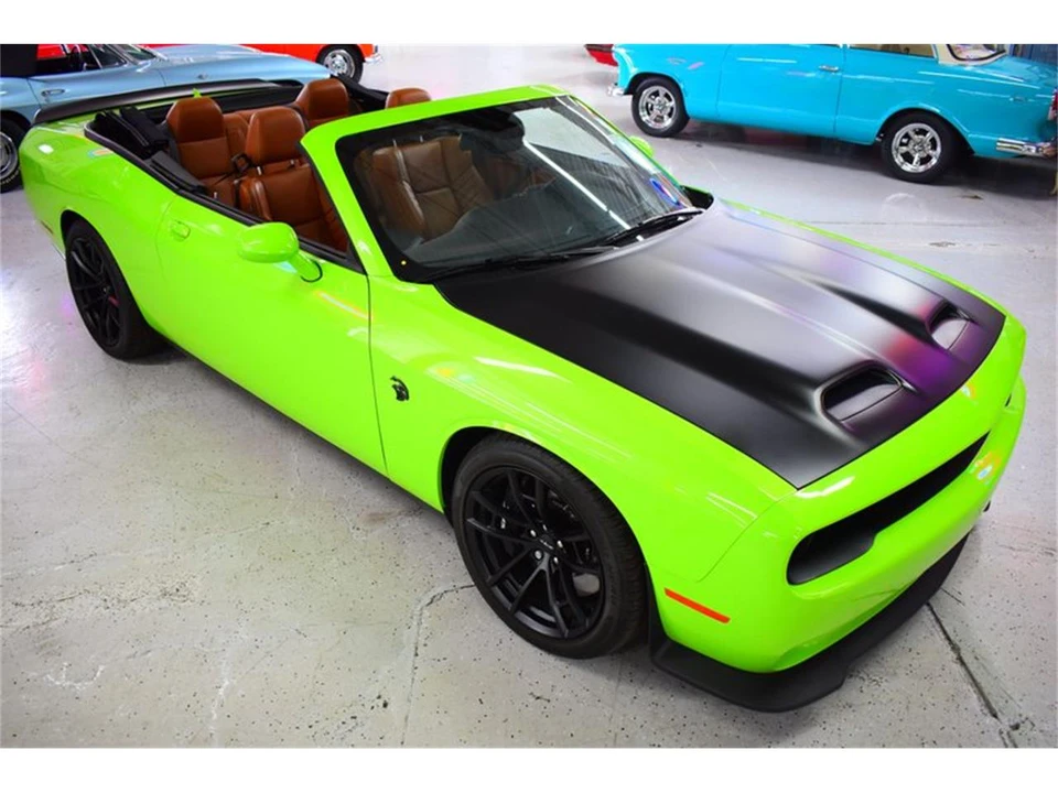 2023 Dodge Challenger 3rd Gen - Image 2 of 31