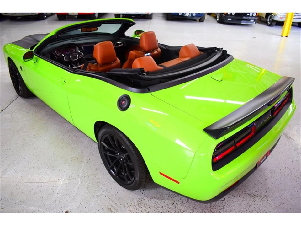 2023 Dodge Challenger 3rd Gen - Image 18 of 31