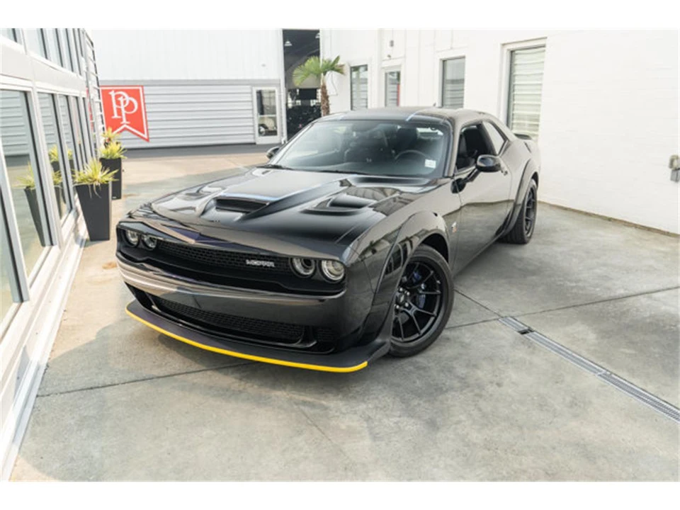 2023 Dodge Challenger 3rd Gen - Image 3 of 12