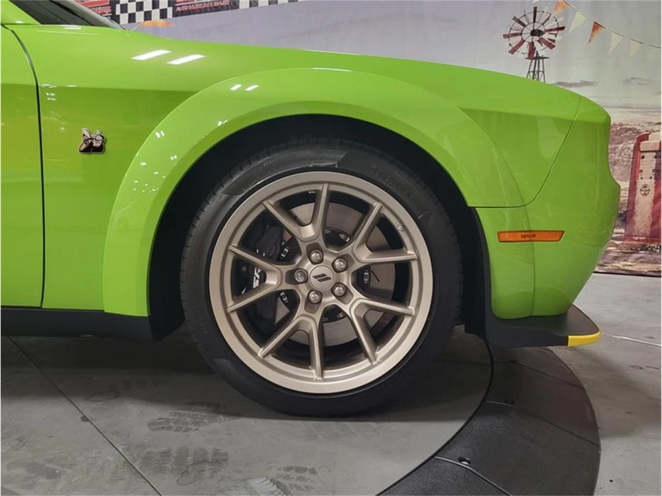 2023 Dodge Challenger 3rd Gen - Image 9 of 29