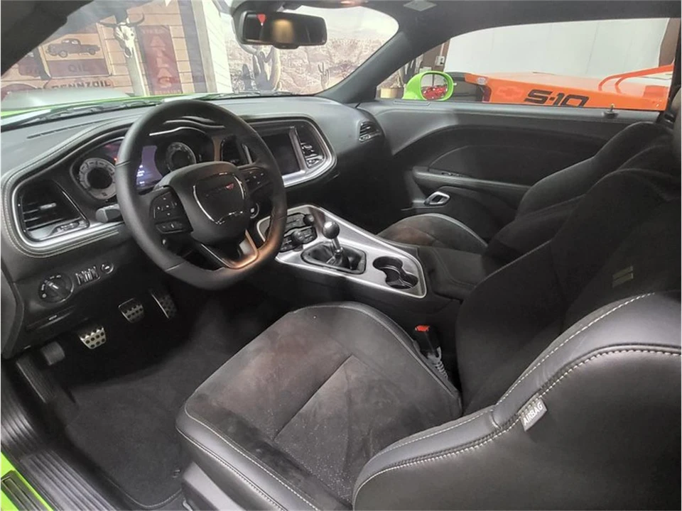 2023 Dodge Challenger 3rd Gen - Image 12 of 29