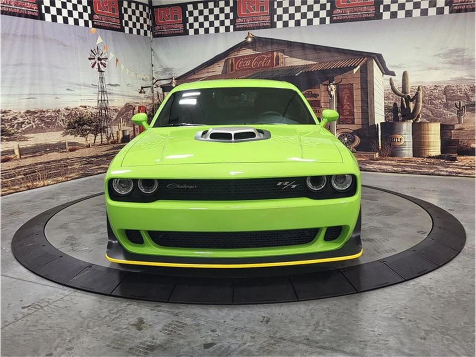 2023 Dodge Challenger 3rd Gen - Image 2 of 29