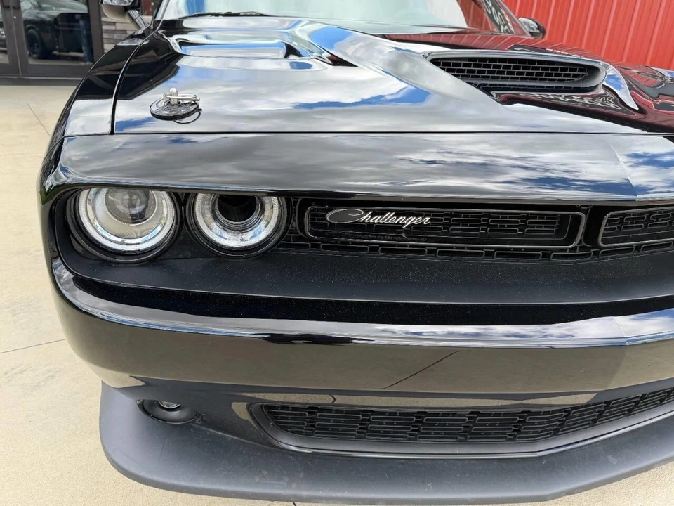 2023 Dodge Challenger 3rd Gen - Image 13 of 31
