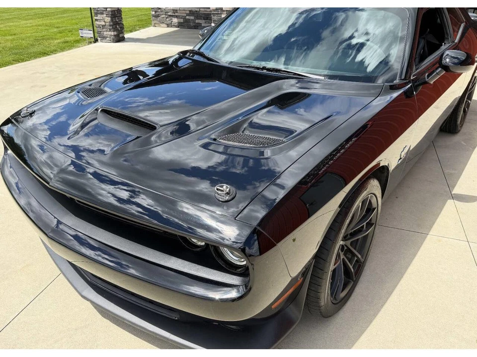 2023 Dodge Challenger 3rd Gen - Image 18 of 31