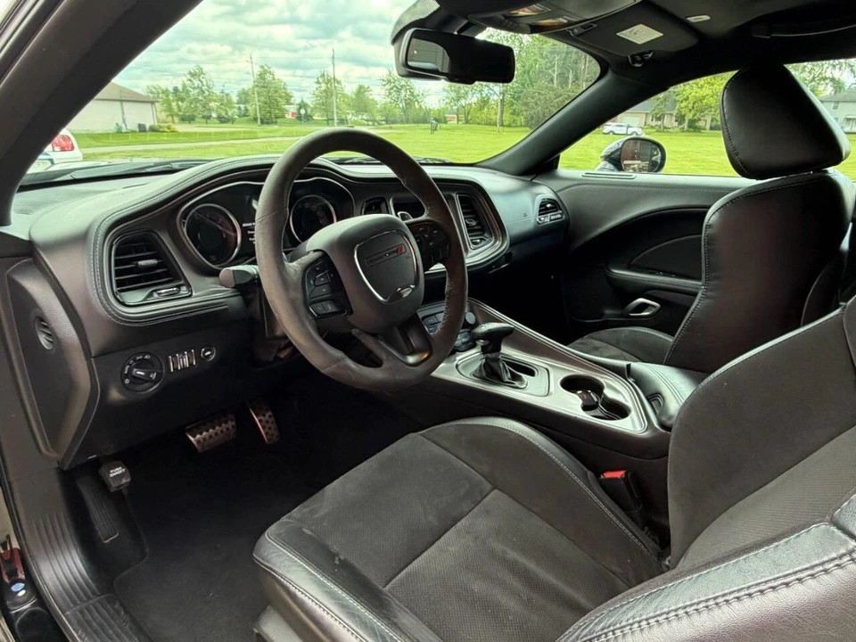 2023 Dodge Challenger 3rd Gen - Image 6 of 31