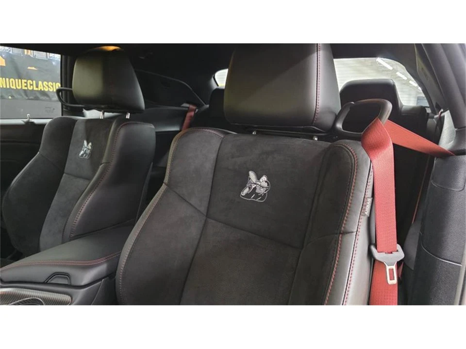 2023 Dodge Challenger 3rd Gen - Image 27 of 31
