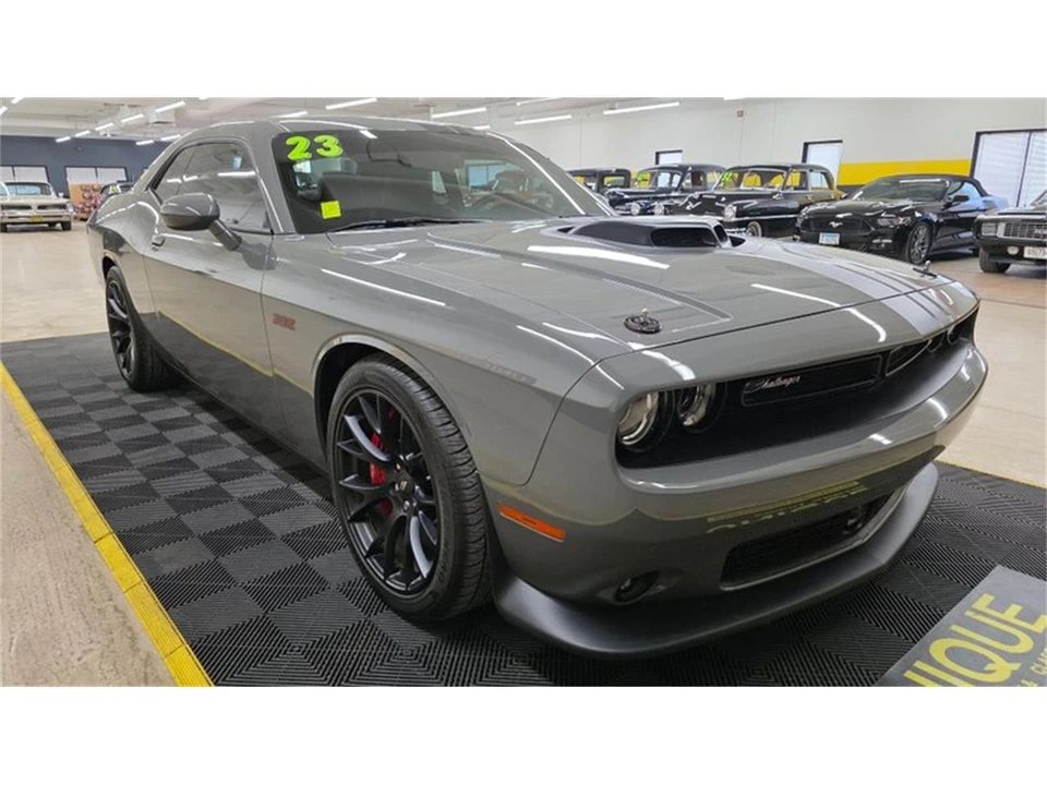 2023 Dodge Challenger 3rd Gen - Image 3 of 31
