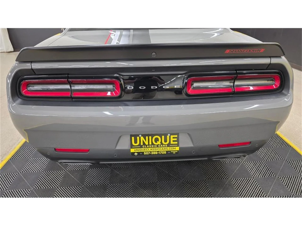 2023 Dodge Challenger 3rd Gen - Image 18 of 31