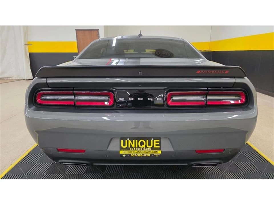 2023 Dodge Challenger 3rd Gen - Image 5 of 31