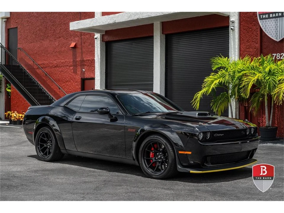 2023 Dodge Challenger 3rd Gen - Image 4 of 31