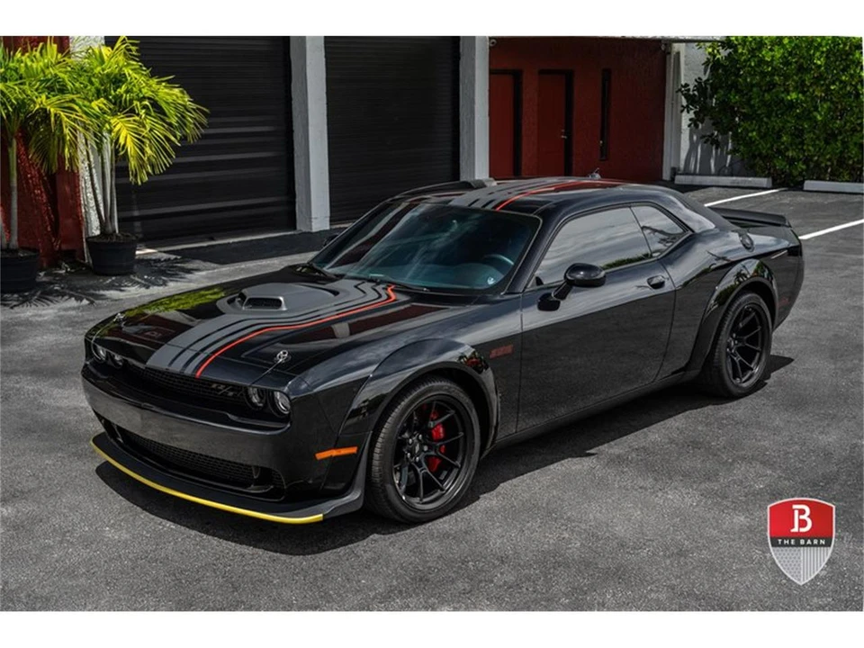 2023 Dodge Challenger 3rd Gen - Image 15 of 31