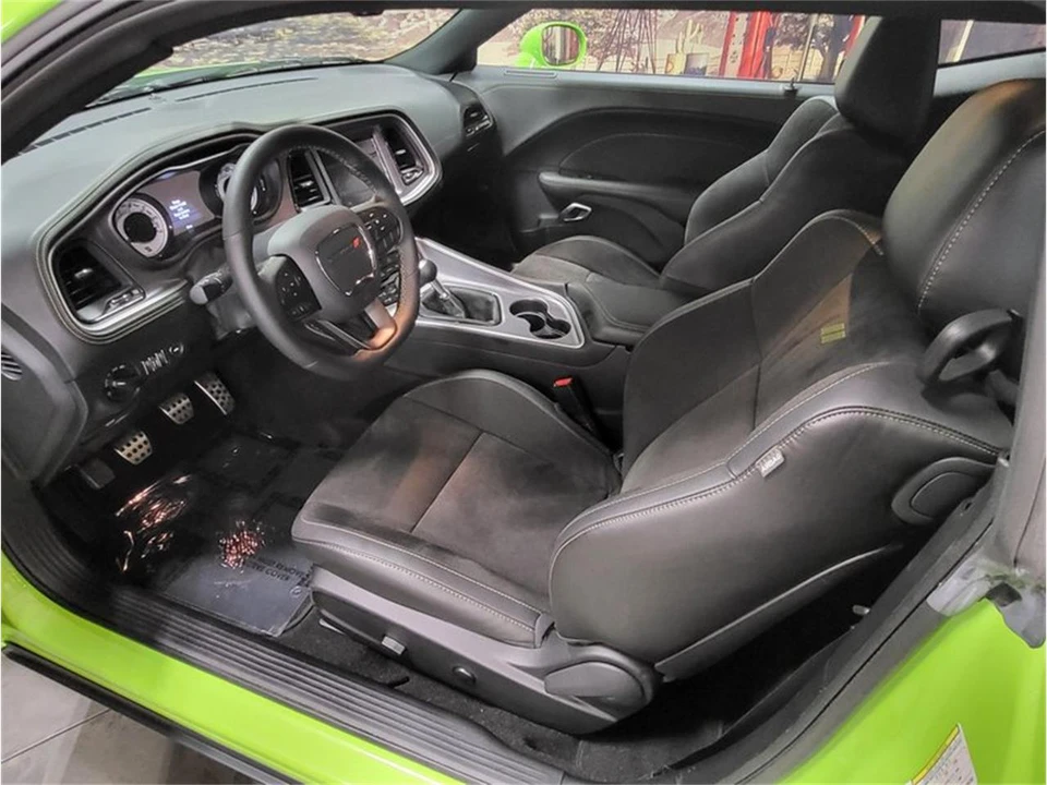 2023 Dodge Challenger 3rd Gen - Image 13 of 29