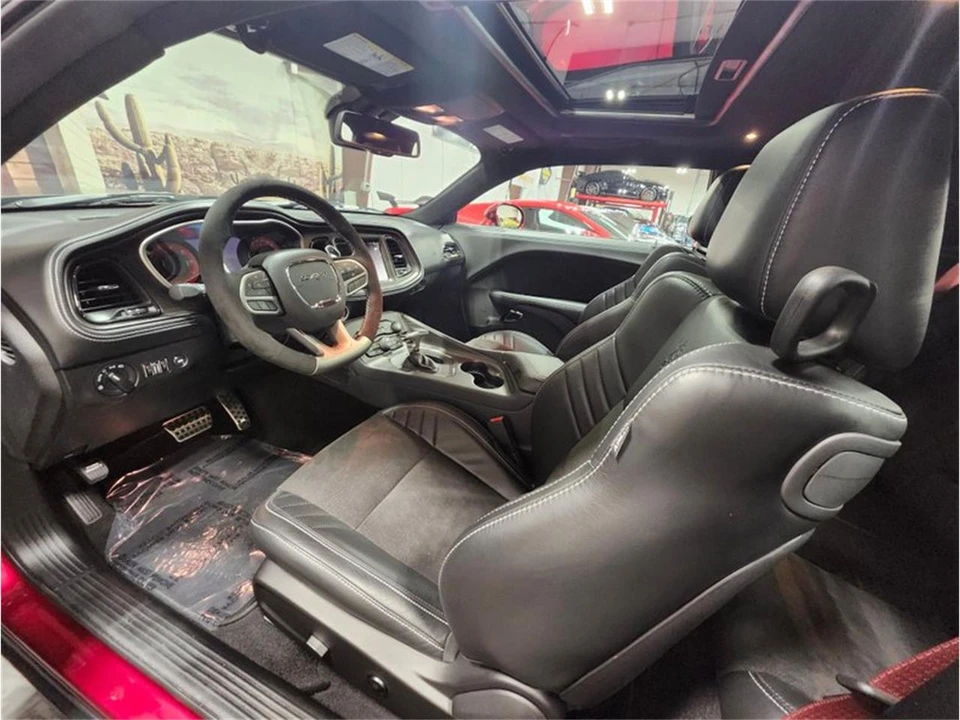 2023 Dodge Challenger 3rd Gen - Image 14 of 31