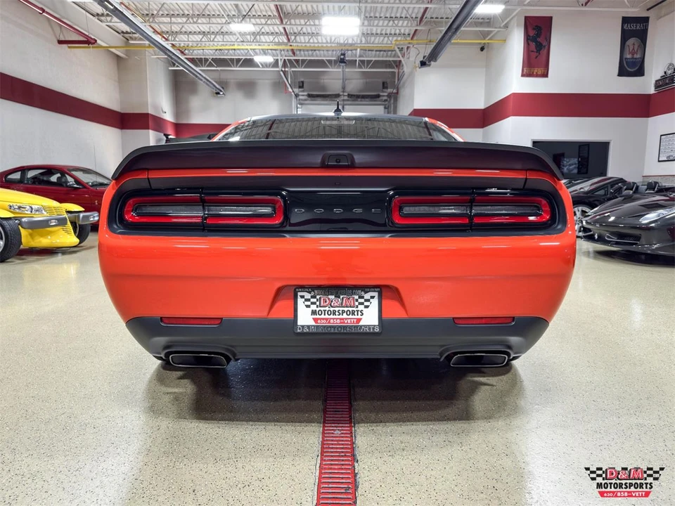 2023 Dodge Challenger 3rd Gen - Image 4 of 31