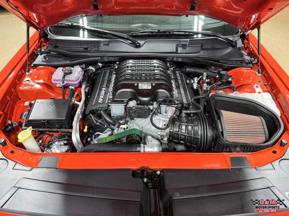 2023 Dodge Challenger 3rd Gen - Image 9 of 31