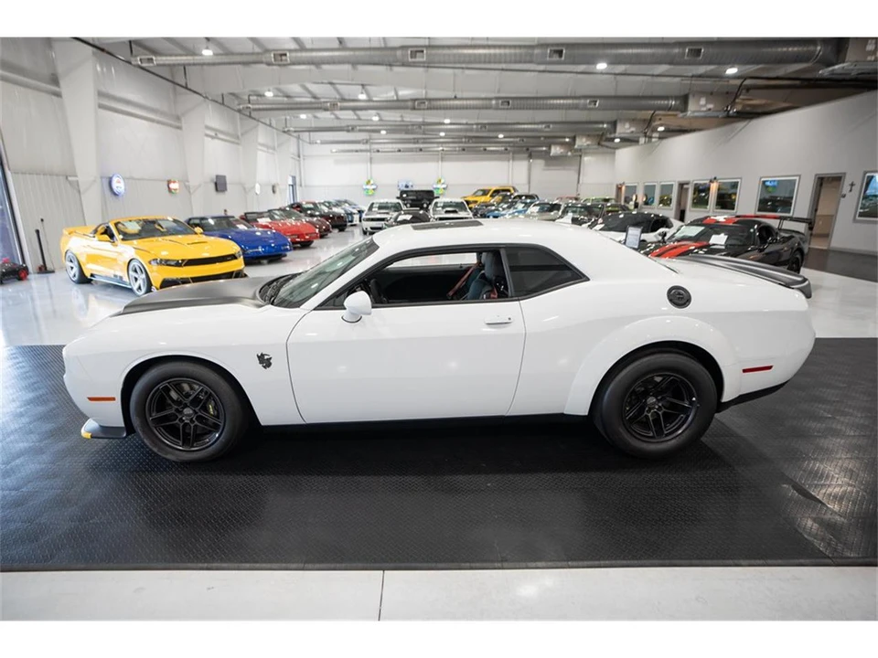 2023 Dodge Challenger 3rd Gen - Image 4 of 31
