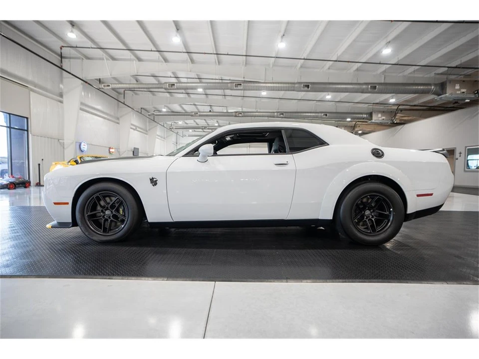 2023 Dodge Challenger 3rd Gen - Image 3 of 31