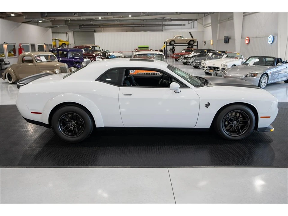2023 Dodge Challenger 3rd Gen - Image 12 of 31