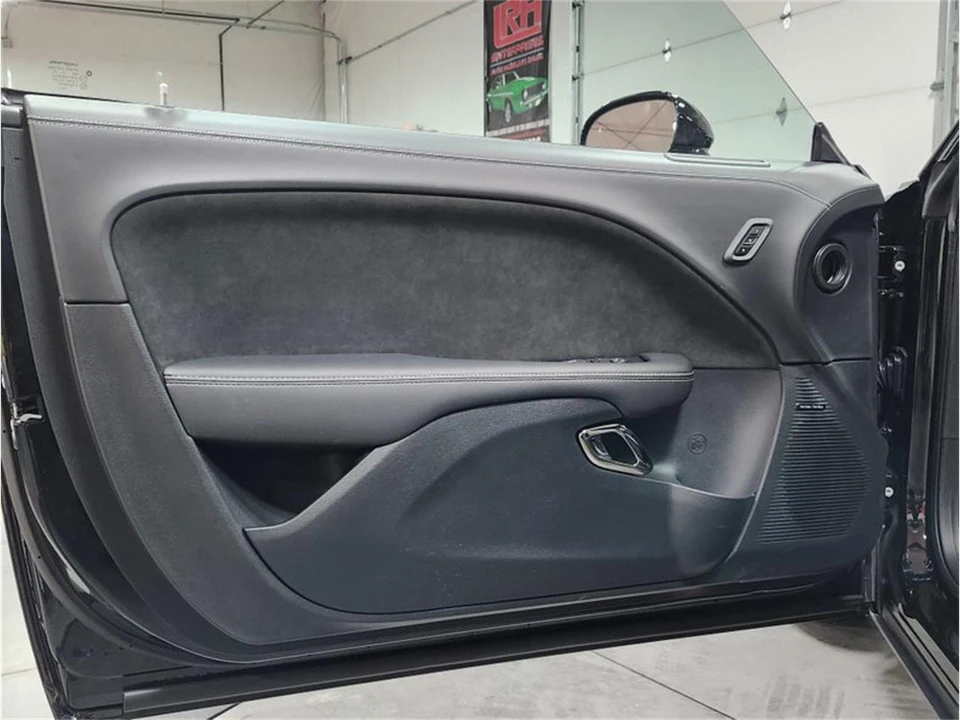 2023 Dodge Challenger 3rd Gen - Image 30 of 31