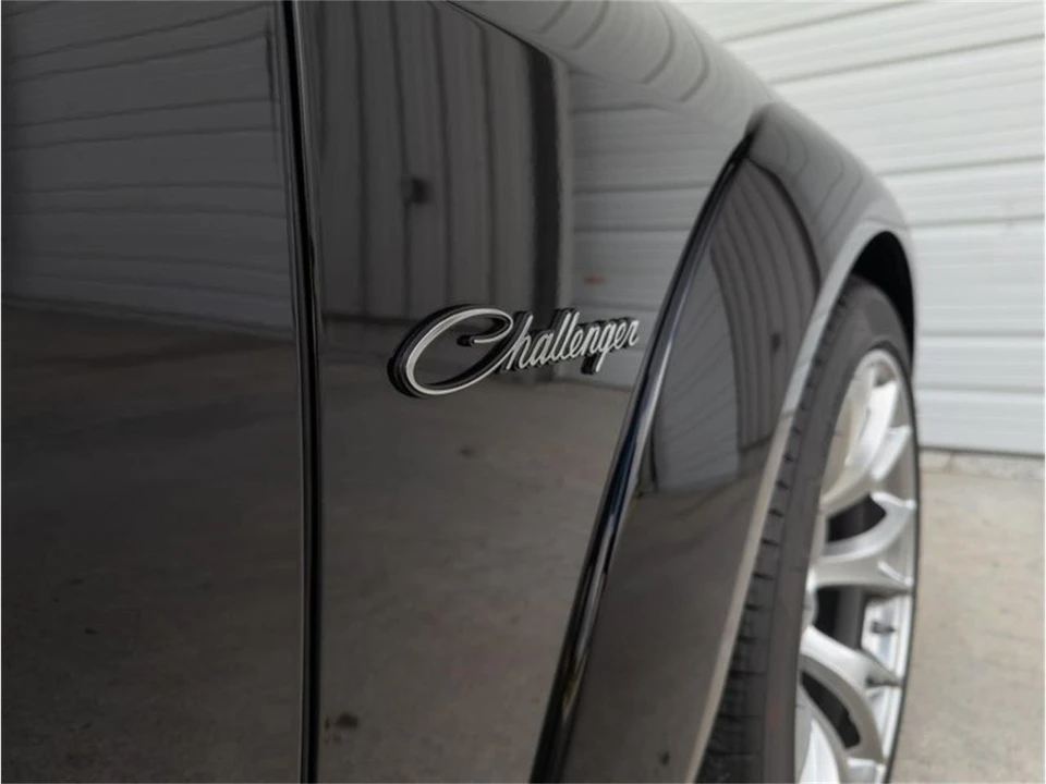 2023 Dodge Challenger 3rd Gen - Image 7 of 31