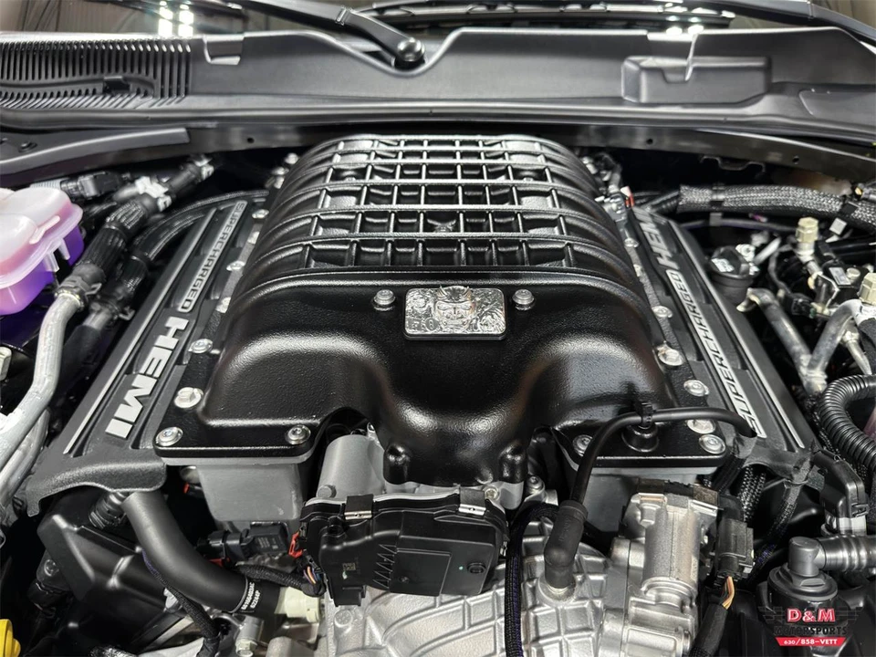 2023 Dodge Challenger 3rd Gen - Image 10 of 31
