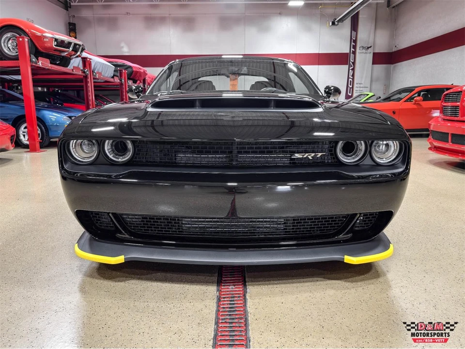 2023 Dodge Challenger 3rd Gen - Image 8 of 31