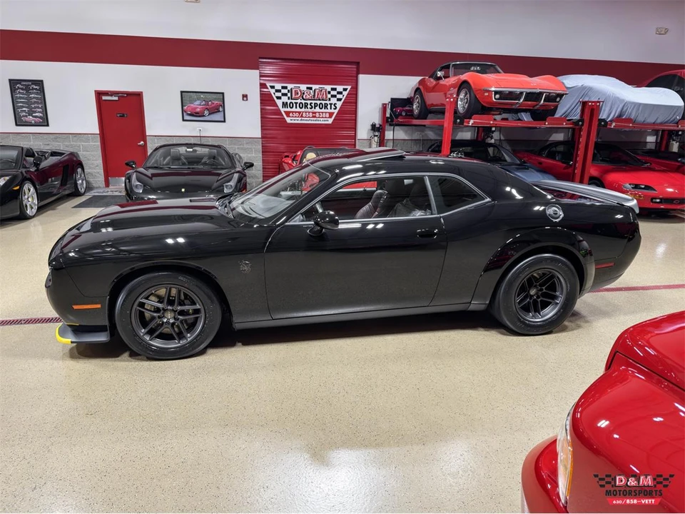 2023 Dodge Challenger 3rd Gen - Image 2 of 31