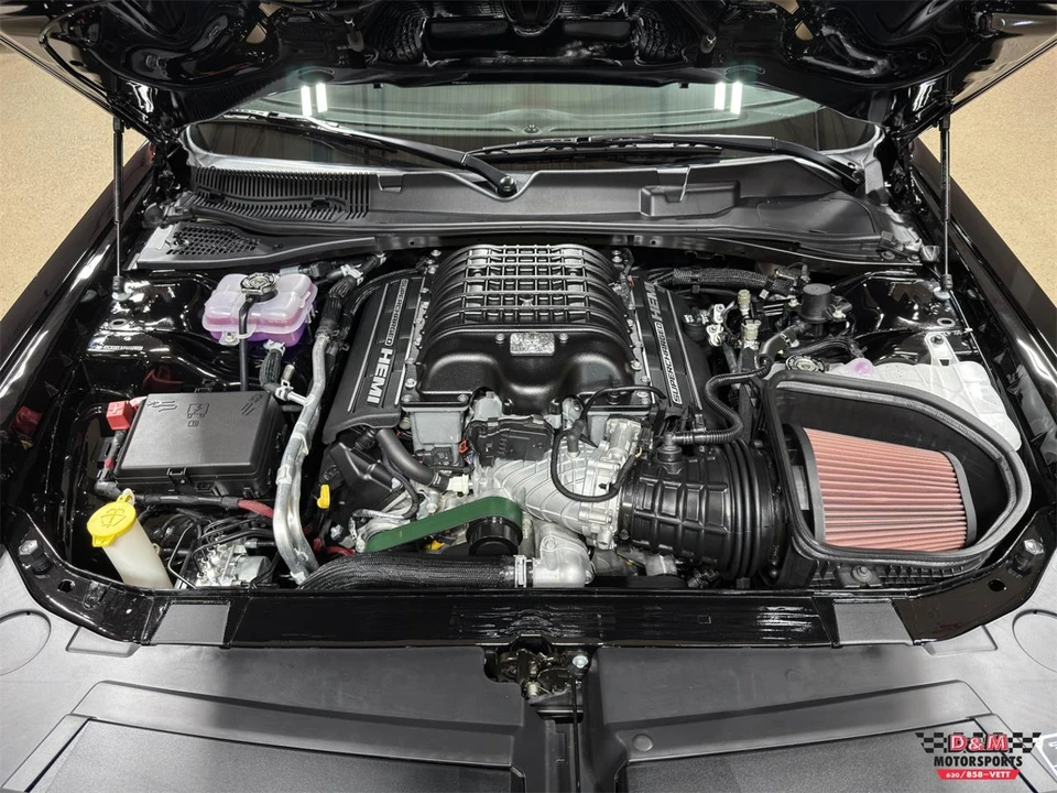 2023 Dodge Challenger 3rd Gen - Image 9 of 31