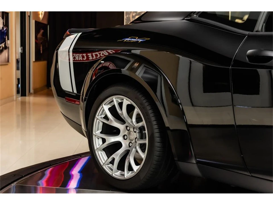 2023 Dodge Challenger 3rd Gen - Image 23 of 31
