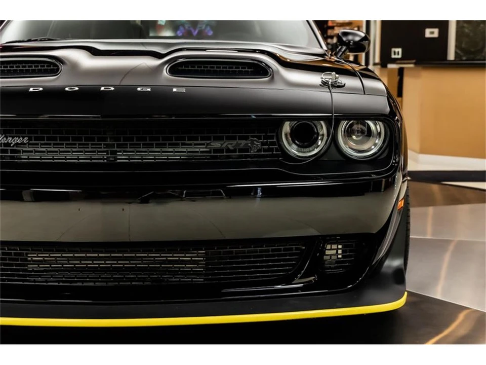2023 Dodge Challenger 3rd Gen - Image 28 of 31