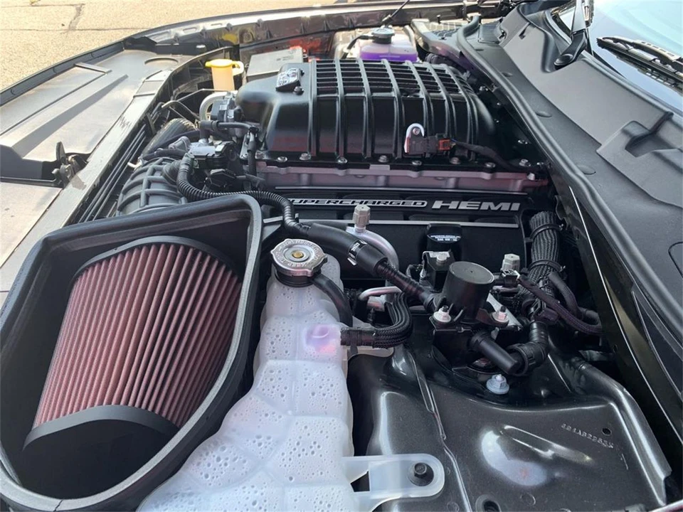2023 Dodge Challenger 3rd Gen - Image 15 of 31