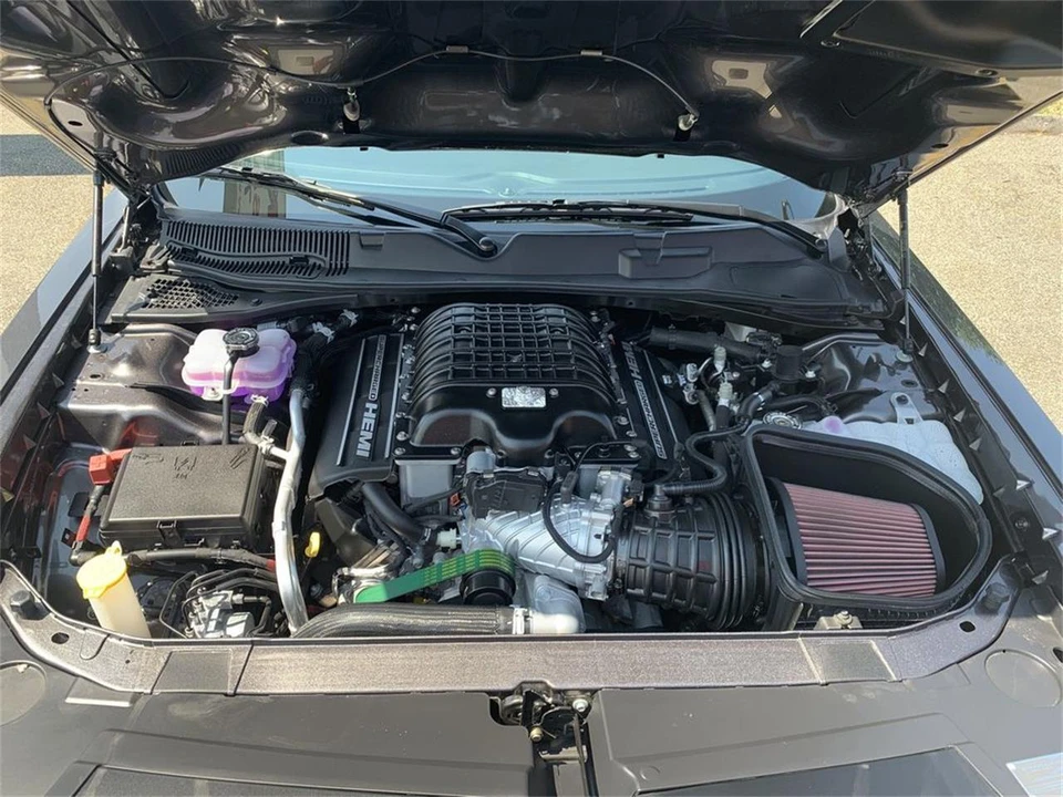 2023 Dodge Challenger 3rd Gen - Image 14 of 31