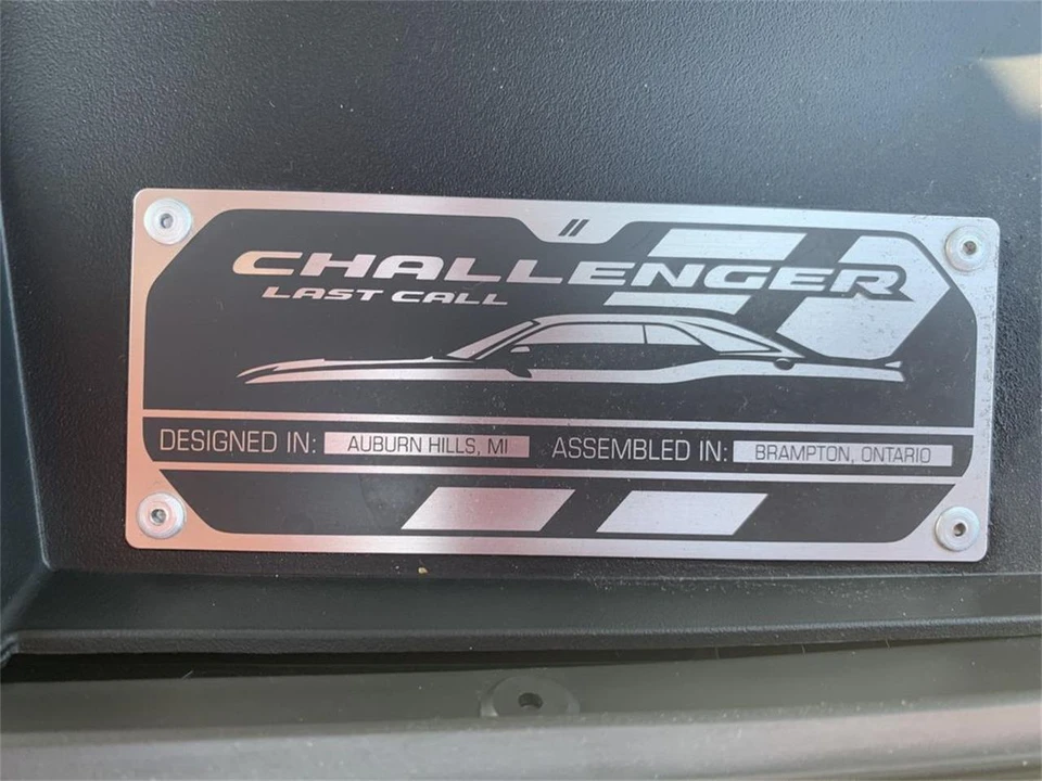 2023 Dodge Challenger 3rd Gen - Image 28 of 31