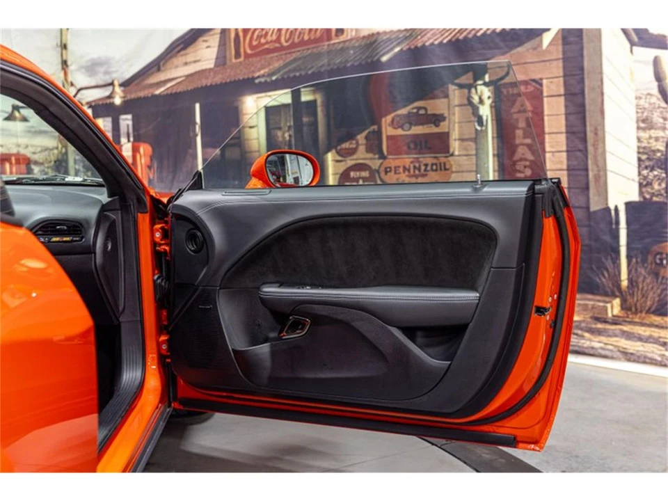 2023 Dodge Challenger 3rd Gen - Image 24 of 31
