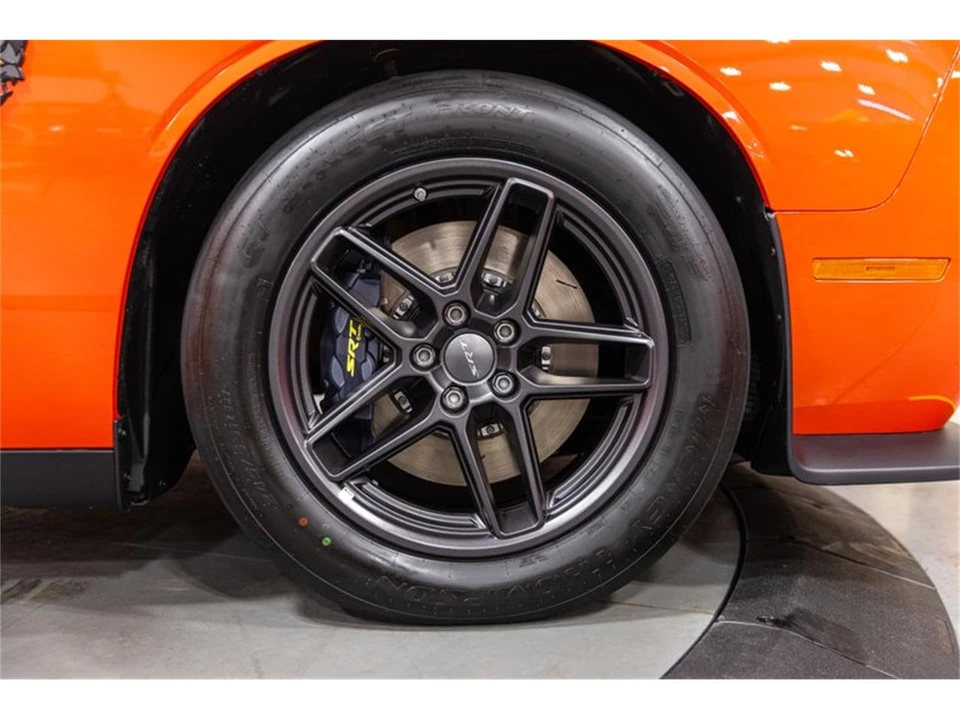 2023 Dodge Challenger 3rd Gen - Image 10 of 31