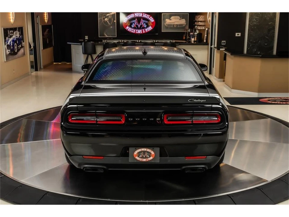 2023 Dodge Challenger 3rd Gen - Image 15 of 31