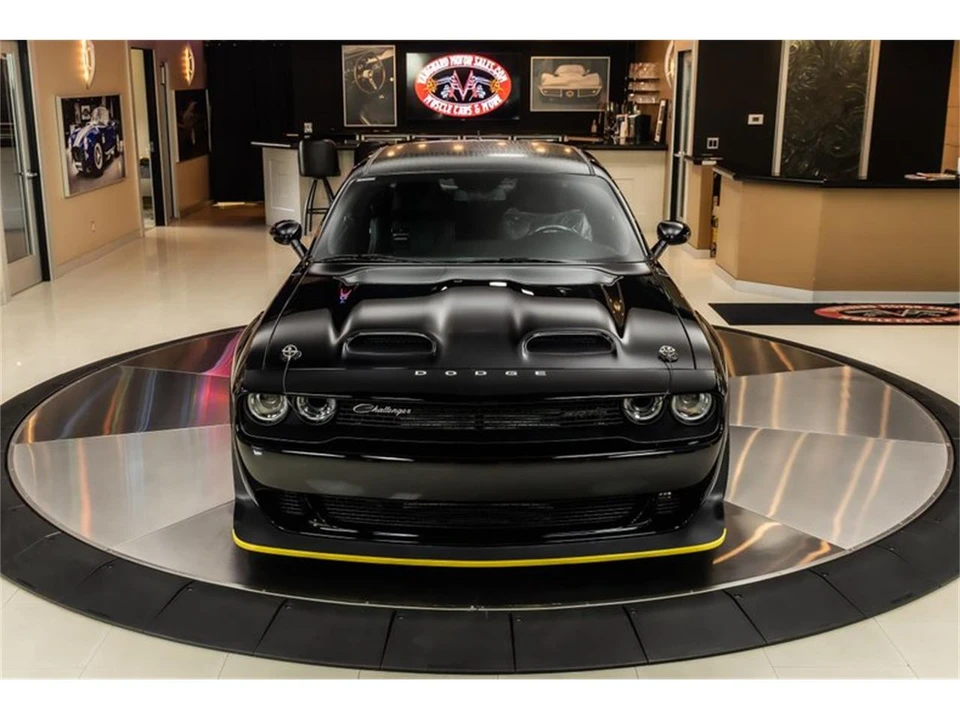 2023 Dodge Challenger 3rd Gen - Image 7 of 31