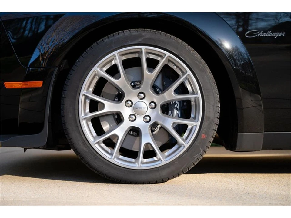 2023 Dodge Challenger 3rd Gen - Image 13 of 31