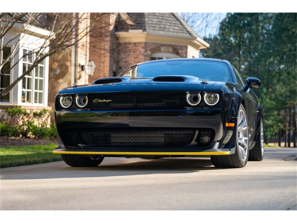 2023 Dodge Challenger 3rd Gen - Image 3 of 31