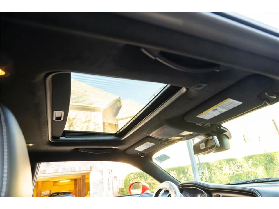 2023 Dodge Challenger 3rd Gen - Image 4 of 31