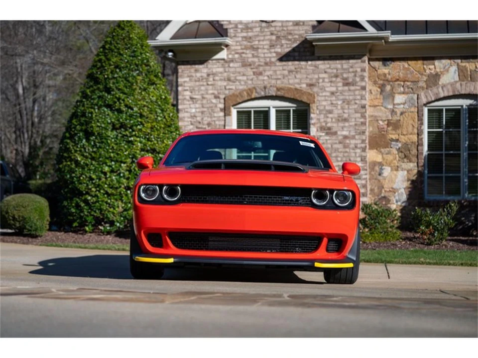 2023 Dodge Challenger 3rd Gen - Image 28 of 31