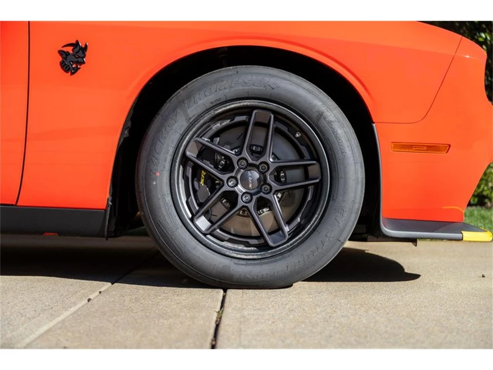 2023 Dodge Challenger 3rd Gen - Image 12 of 31