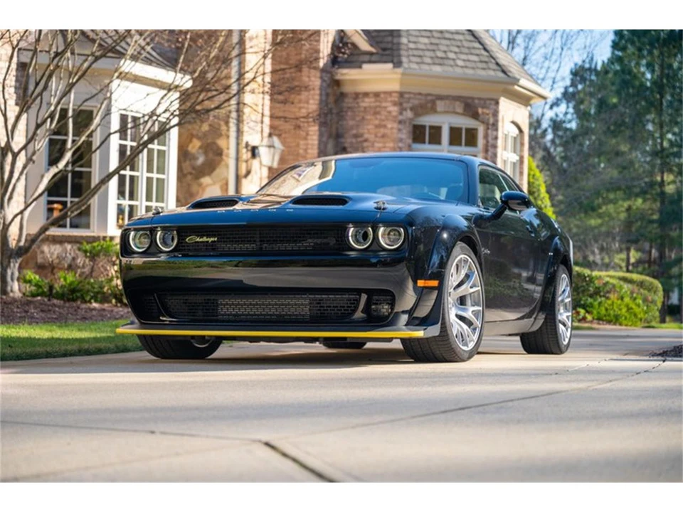 2023 Dodge Challenger 3rd Gen - Image 4 of 31