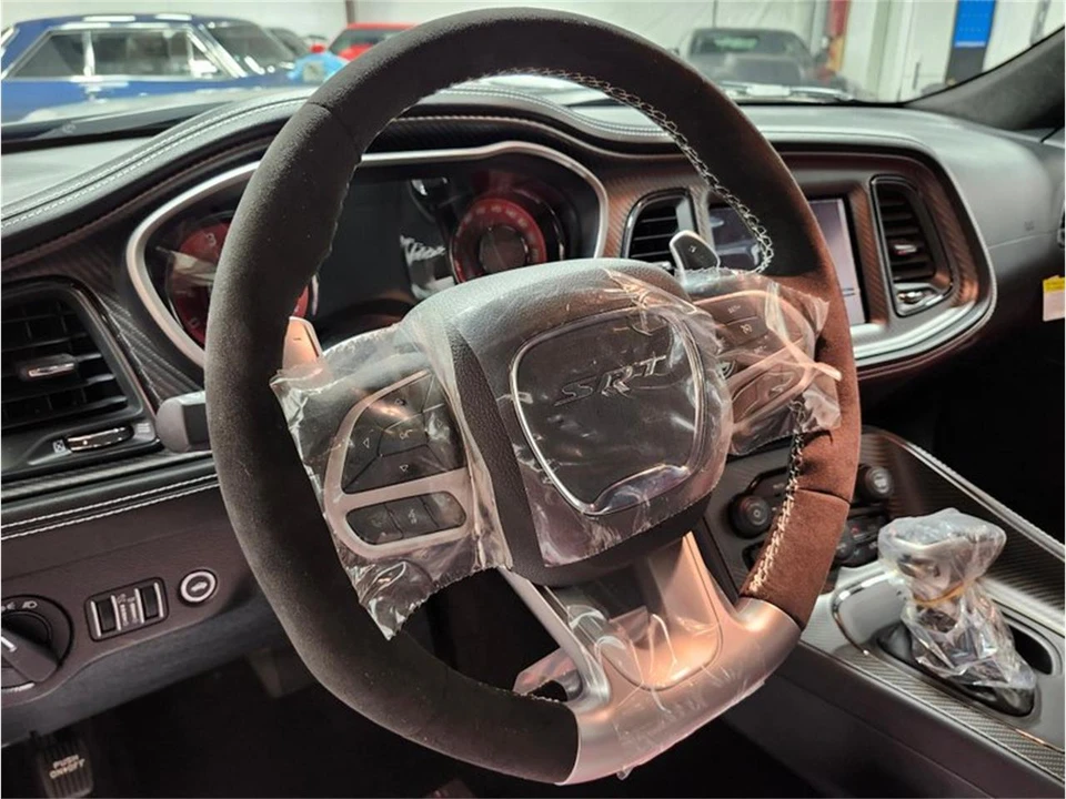 2023 Dodge Challenger 3rd Gen - Image 19 of 31