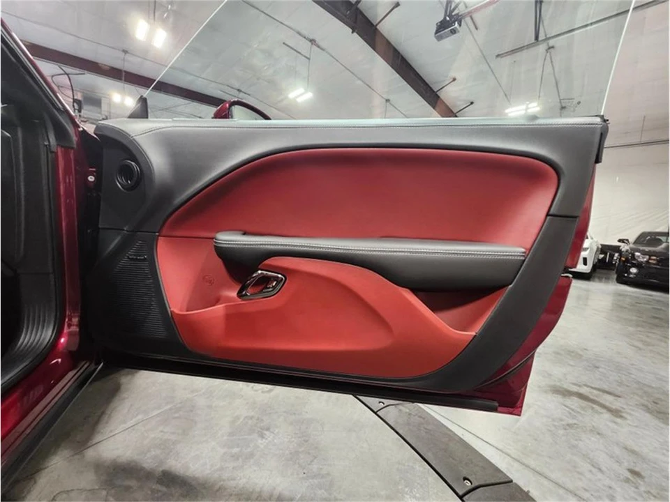 2023 Dodge Challenger 3rd Gen - Image 17 of 31