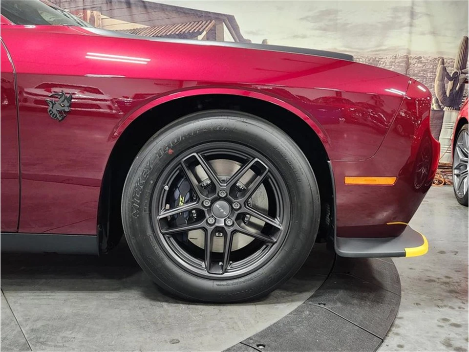 2023 Dodge Challenger 3rd Gen - Image 9 of 31