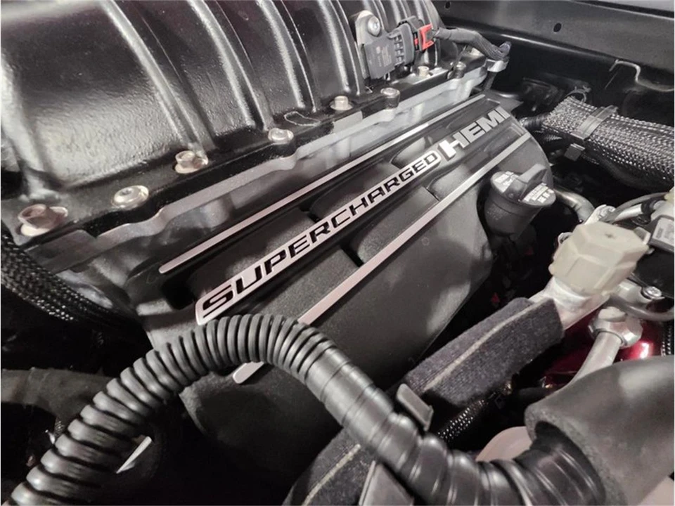 2023 Dodge Challenger 3rd Gen - Image 14 of 31