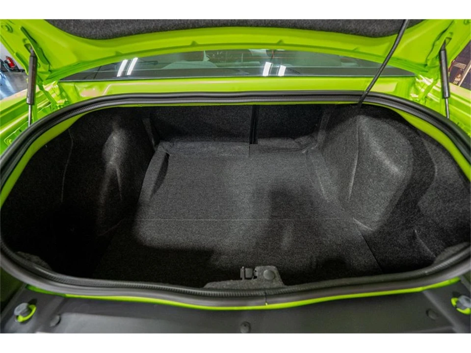 2023 Dodge Challenger 3rd Gen - Image 21 of 31