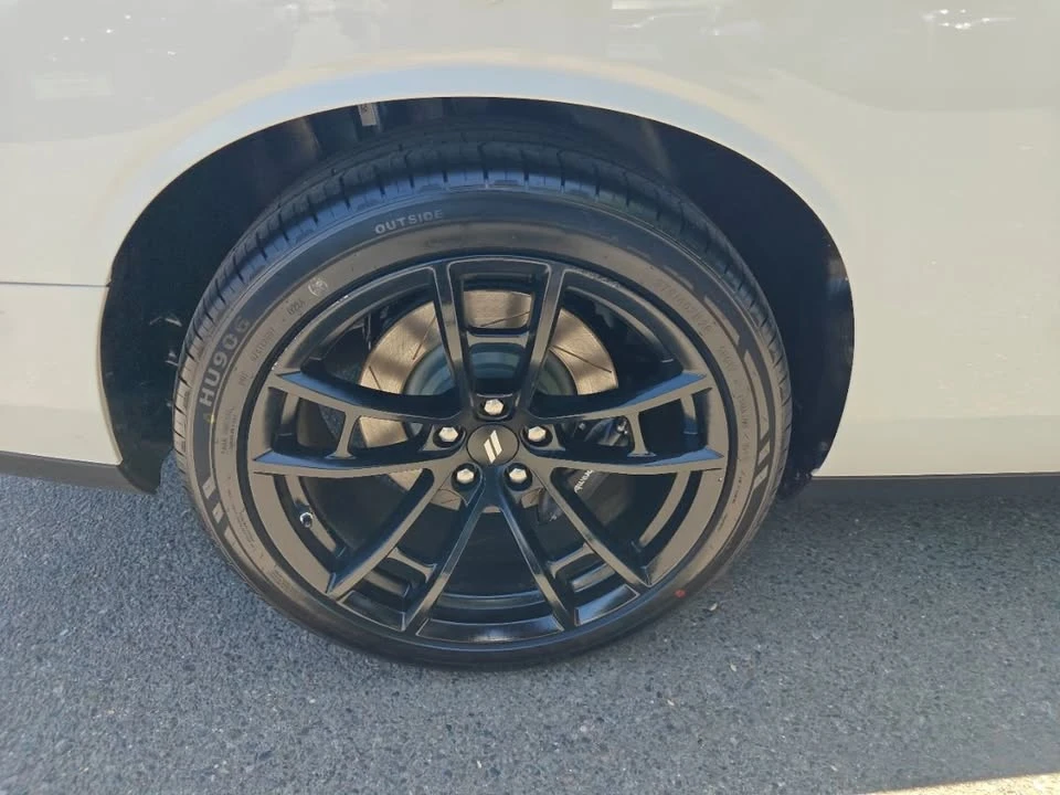 2023 Dodge Challenger 3rd Gen - Image 8 of 20