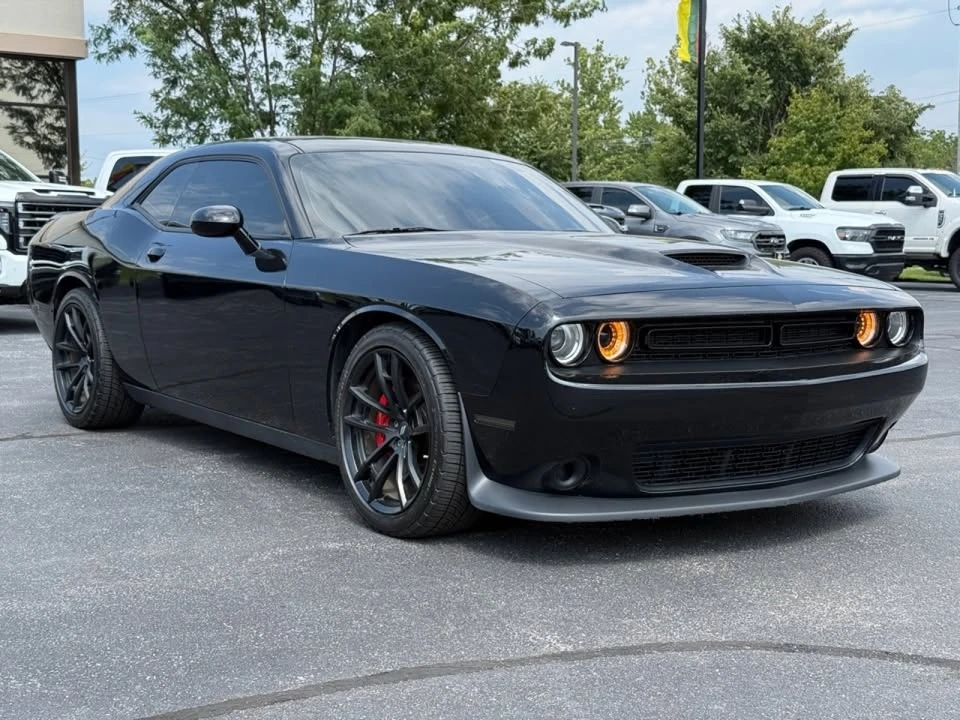 2023 Dodge Challenger 3rd Gen - Image 2 of 20